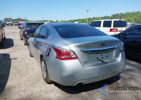 2014 Nissan Altima 2.5/2.5 S/2.5 Sl/2.5 Sv z USA, uszkodzony, nr VIN 1N4AL3AP6EN382639